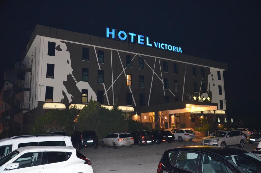 Hotel Victoria Vicence Extérieur photo